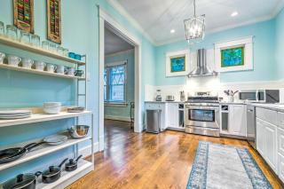 Colorful Cottage with Deck about 5 Mi to Downtown! - 1