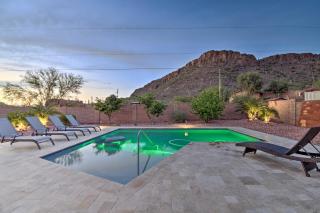 Luxe Phoenix Home Desert Butte View and Heated Pool - Phoenix - 7