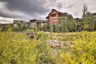 Charming Winter Park Condo - Steps to Slopes! - 8