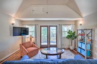 Colfax Getaway with Hot Tub, Mountain Views! - Colfax - 7