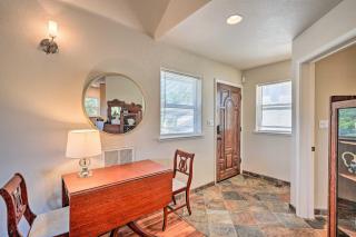 Colfax Getaway with Hot Tub, Mountain Views! - Colfax - 4