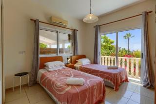 Villa Camelia by Villa Plus - Peyia - 3