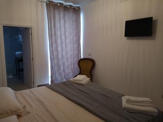 LE CASE camera doppia con bagno privato e terrazza - 2