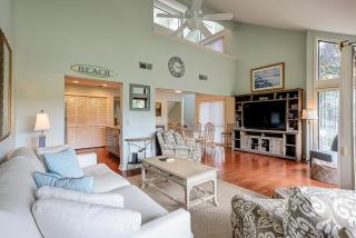 264 Turnberry 2 BR Golf Condo Updated Luxury Condo in Palmetto Dunes Community Pool - Hilton Head Island - 1