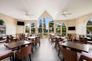 Best Western Harbour Pointe Lakefront - 6