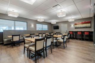 Best Western Plus Eastgate Inn & Suites - 1