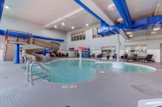 Best Western Plus Eastgate Inn & Suites - 9
