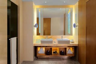 Radisson Blu Hotel Kashgar - 1