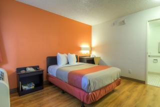 Studio 6 Suites Las Vegas, NV - Tropicana - Las Vegas - 5