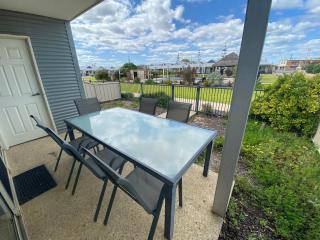 Unit 29 Seafront Estate - 9