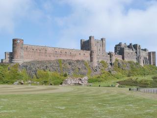 Farne Cottage - 2