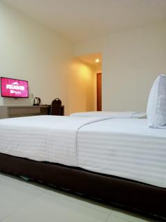 Putra Mulia Hotel Medan - Medan - 3