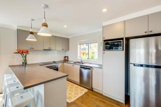 Boutique by Jervis Bay - Vincentia - 3