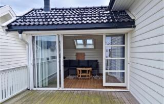 5 Bedroom Amazing Home In Spangereid - Spangereid - 4