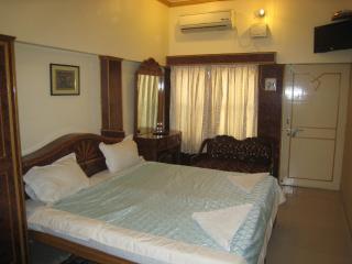 Kedareswar B&B - Varanasi - 1
