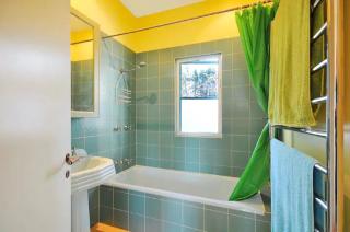 Cliffview Cottage with Views - 3