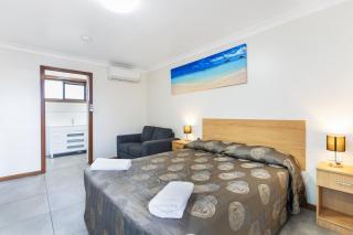 Palm Valley Motel - Tarro - 4