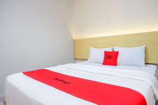 RedDoorz near Stasiun Batang - Pekalongan - 0