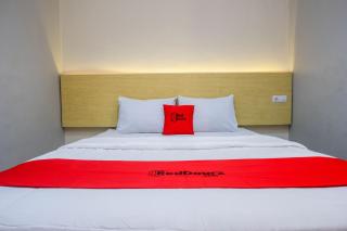 RedDoorz near Stasiun Batang - Pekalongan - 7