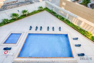 Pleasant Studio at Safir Tower 1 Business Bay by Deluxe Holiday Homes - Dubai - 6