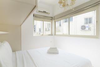 Adorable 2 bedrooms apt w Bomb Shelter next to the beach - 7