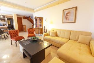 Alcedo Villa - Álli Meriá - 1