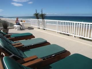 The Pink Lodge on The Beach - Wilderness - 1