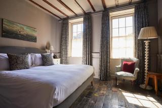 THE PIG in the Wall - Southampton - 3