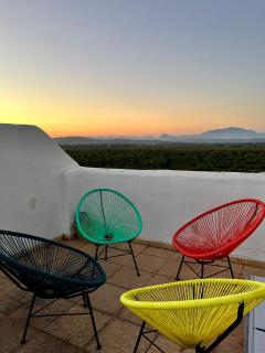 Quiet & Spacious Apt @ Golf Course w/ Roof Terrace - San Roque - 7