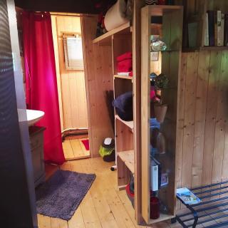 CABANE CERISE DANS L'ARBRE Etapeboisee - Fumay - 1