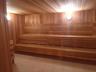 Stylish Downtown Toronto Residential Hotel - 1