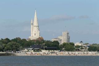 Vue Superbe sur Tour de la Lanterne T2 avec Terrasse Remparts 2 - La Rochelle - 4