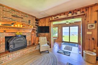 Family Getaway with Pier on Currituck Sound - Currituck - 1