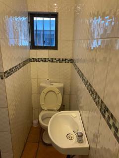 Soweto Towers Guest Accommodation - Soweto - 9
