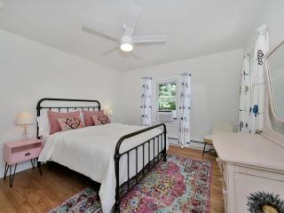 Deck View of Hudson River & Mt Beacon / Boho Suite - Newburgh - 7