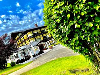 Landhotel GrünWies -Bonsai-Wellness Garni - Lohberg - 0