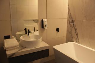 DC Suites Aeropuerto - Guayaquil - 2