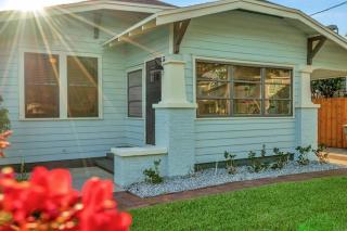 Bayshore Beauty Stylish 3BR SOHO Bungalow near Hyde Park - Tampa - 7