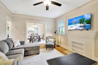 Bayshore Beauty Stylish 3BR SOHO Bungalow near Hyde Park - Tampa - 6