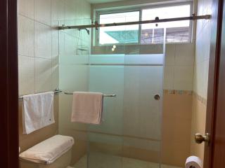 DORAL SUITE ¡CERCA DEL AEROPUERTO! - Guayaquil - 2
