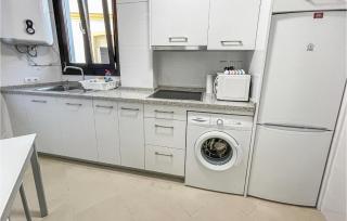 1 Bedroom Cozy Apartment In Estepona - Estepona - 5