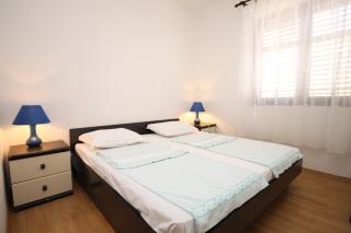 Apartment Metajna 6337c - 2