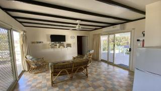 Jurien Bay View Bungalows Island View7 - 5