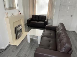 Spacious semi detached house - 8
