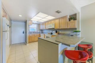 Bayshore Yacht & Tennis 216 - Clearwater Beach - 6