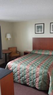 Royal Inn Motel - Watertown - 2