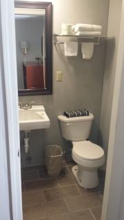 Royal Inn Motel - Watertown - 3