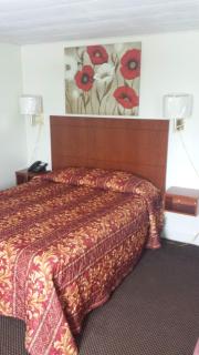 Royal Inn Motel - Watertown - 1