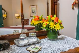 Spencer House Inn - 9