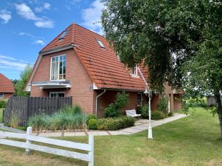 Ferienwohnung "Neptun" im Haus Tjark - Sankt Peter-Ording - 0
